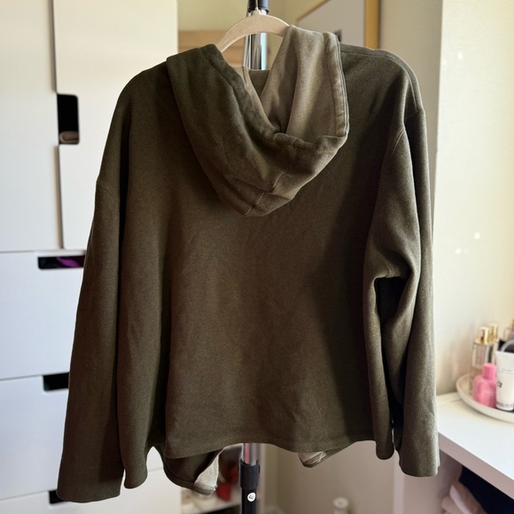 Valerie Steven’s Olive Green Zip-Up Hoodie with Pockets Size 1X - Picture 3 of 3